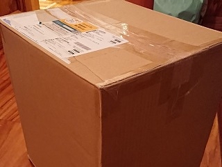 何か届きました。